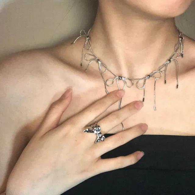 [발레코어] 키치 실버 리본 목걸이