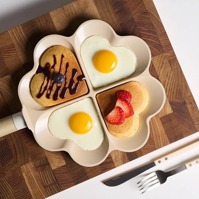 트루쿡 한방울 4구 하트 에그팬 세라믹 코팅 인덕션겸용 계란후라이 2colors
