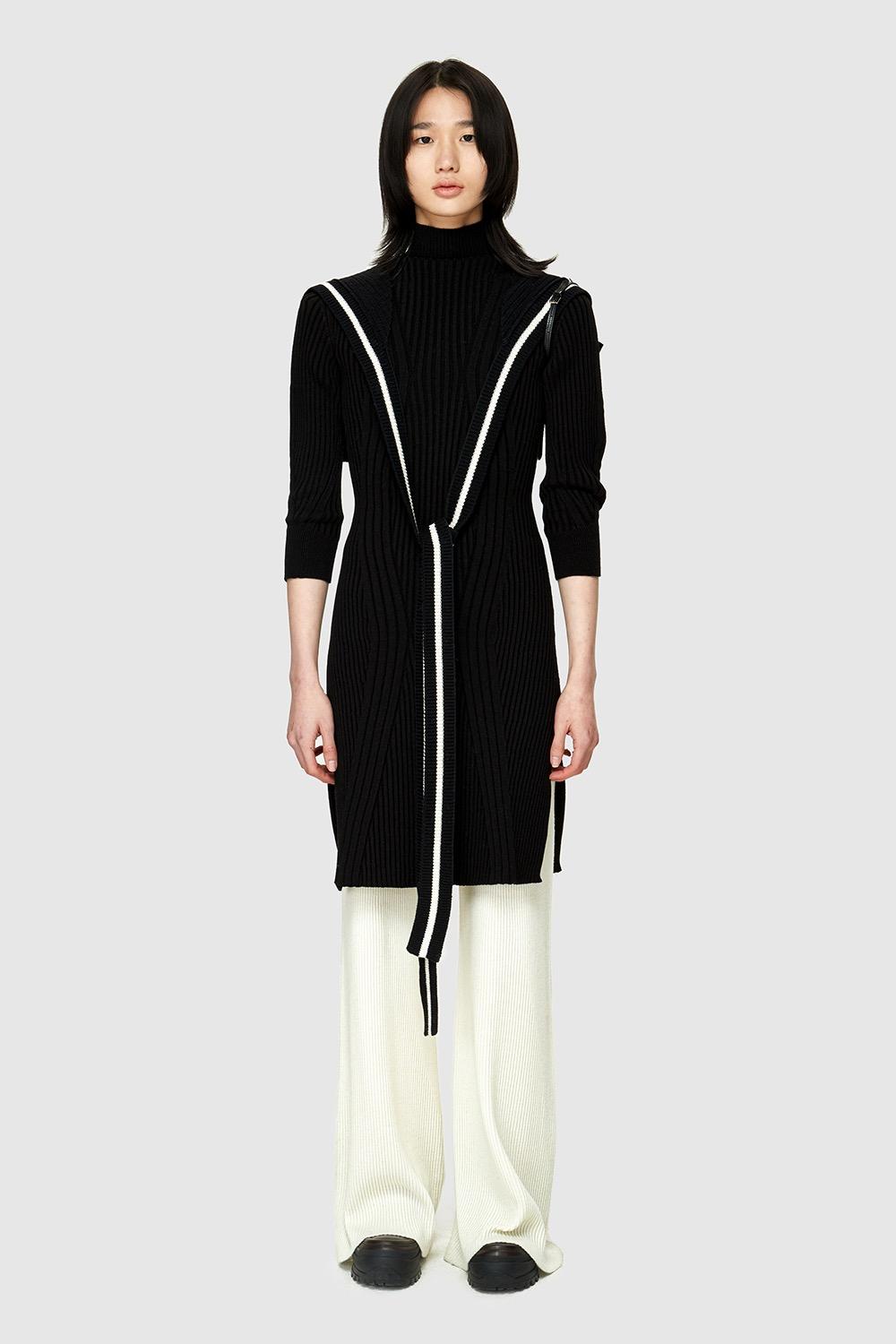 22FW SLIM SIDE SLIT KNIT DRESS - BLACK