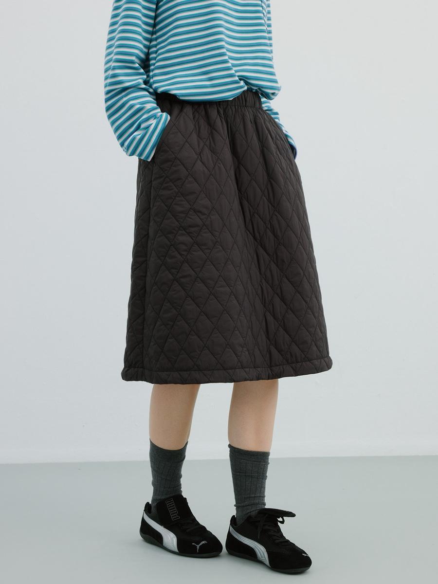 KOKOASOKO Quilted Cozy Midi Skirt