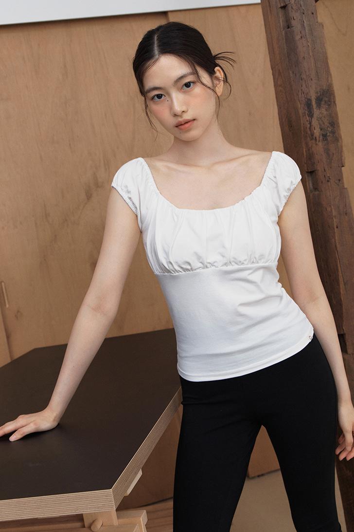 Ruched Scoop Neck Top (White)