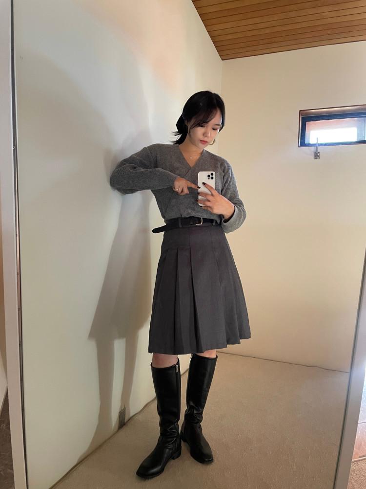 겨울 울 5부 버뮤다 플리츠 주름 뒷밴딩 미디 스커트