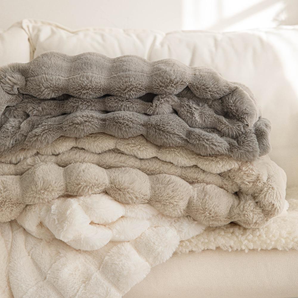 브리오슈 밍크 퍼 블랭킷 3color