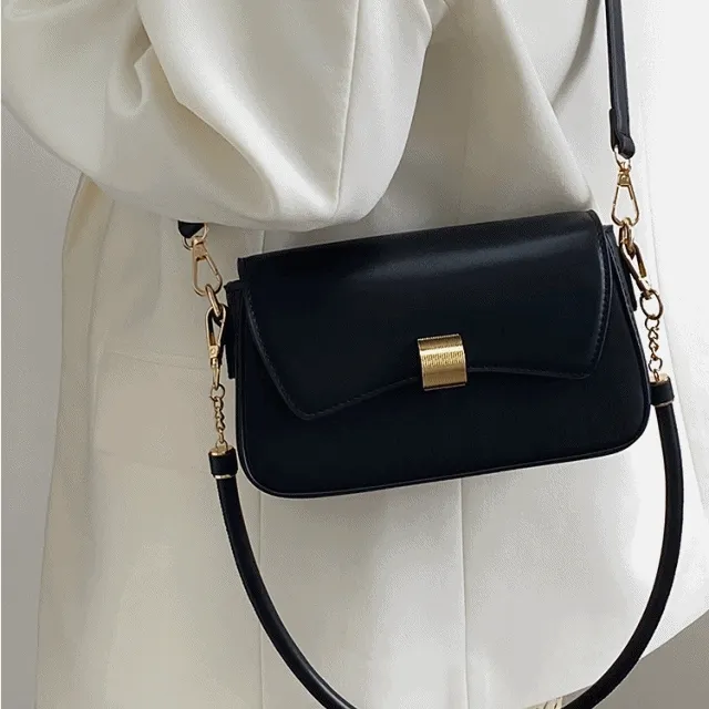 [고퀄리티/강력추천] 바게트 바디 크로스백 숄더백 개강 가을 데일리백(2colors)