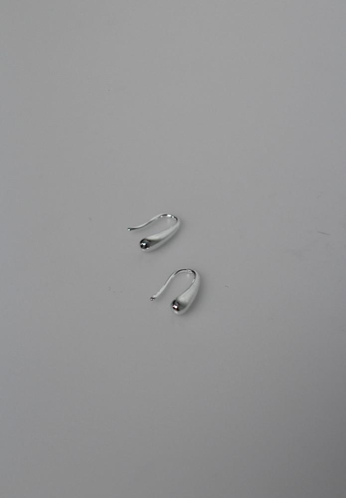 [Curved Earing] 925Silver 실버 귀걸이