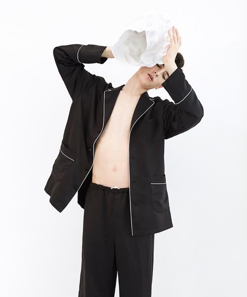 홈수트 커플 파자마 셋업 - 블랙