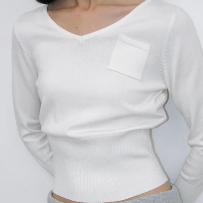 PWC V-NECK POCKET POINTED WIDE RIB KNIT_IVORY