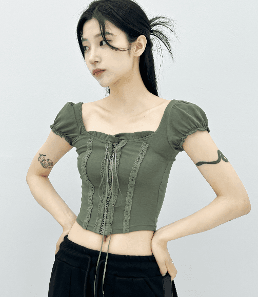 빈티지 레이스 스퀘어넥 크롭티