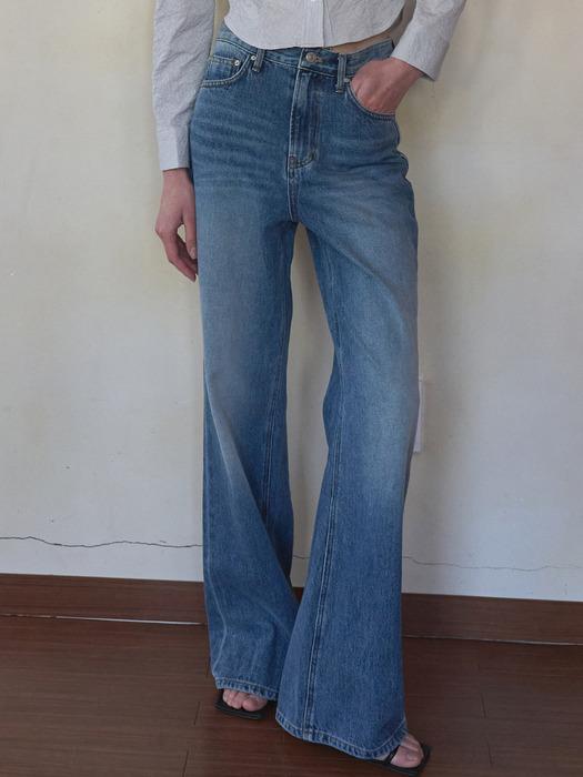 LT311 HIGH-RISE BLUISH DENIM PANTS