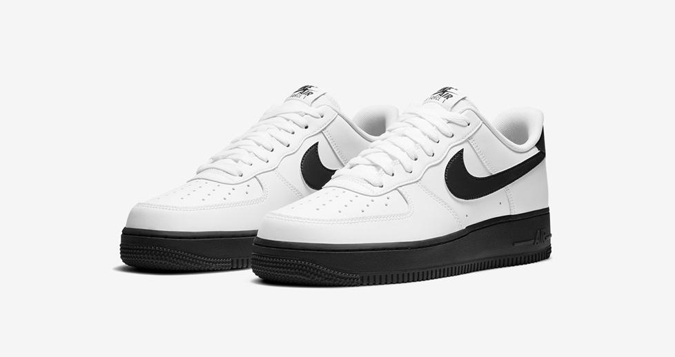 [해외] 나이키 에어포스1 로우 화이트 블랙 미드솔 Nike Air Force 1 Low