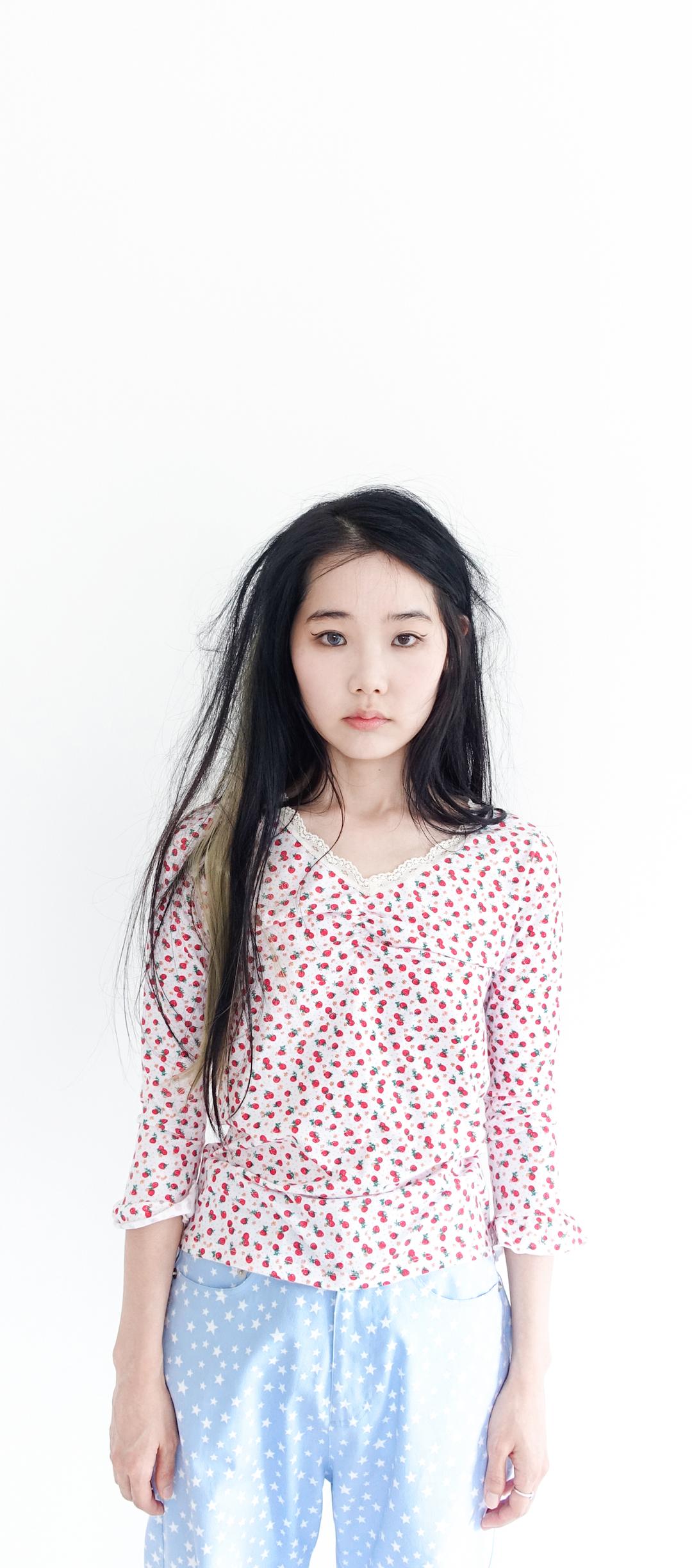 14차★[F.E.E.S] little strawberry lace top (ivory)