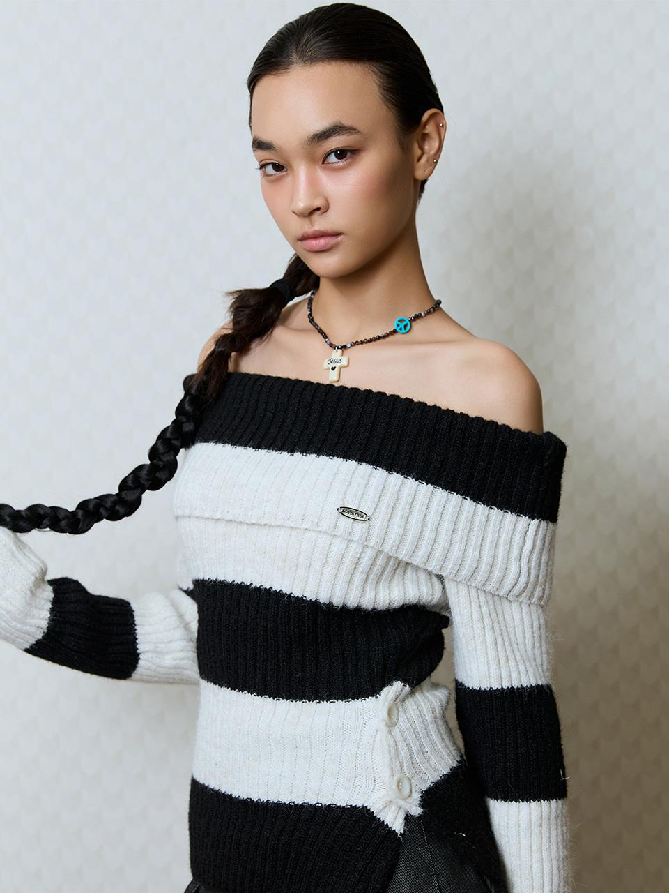 GT OFFSHOULDER KNIT(BLACK)