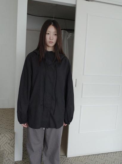 하이넥 후드 점퍼