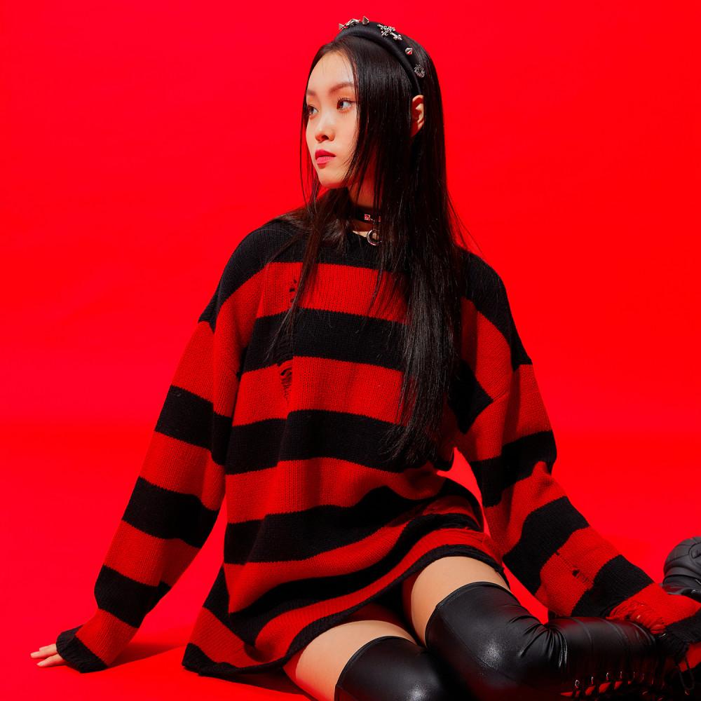 [클럿스튜디오][셀럽착용] 0 2 데미지 울 스트라이프 니트 - 레드
