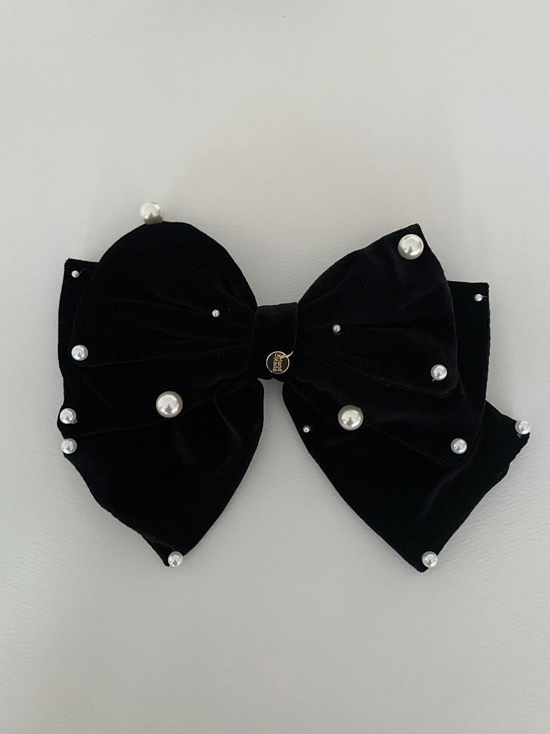 Lovely pearl ribbon hair pin