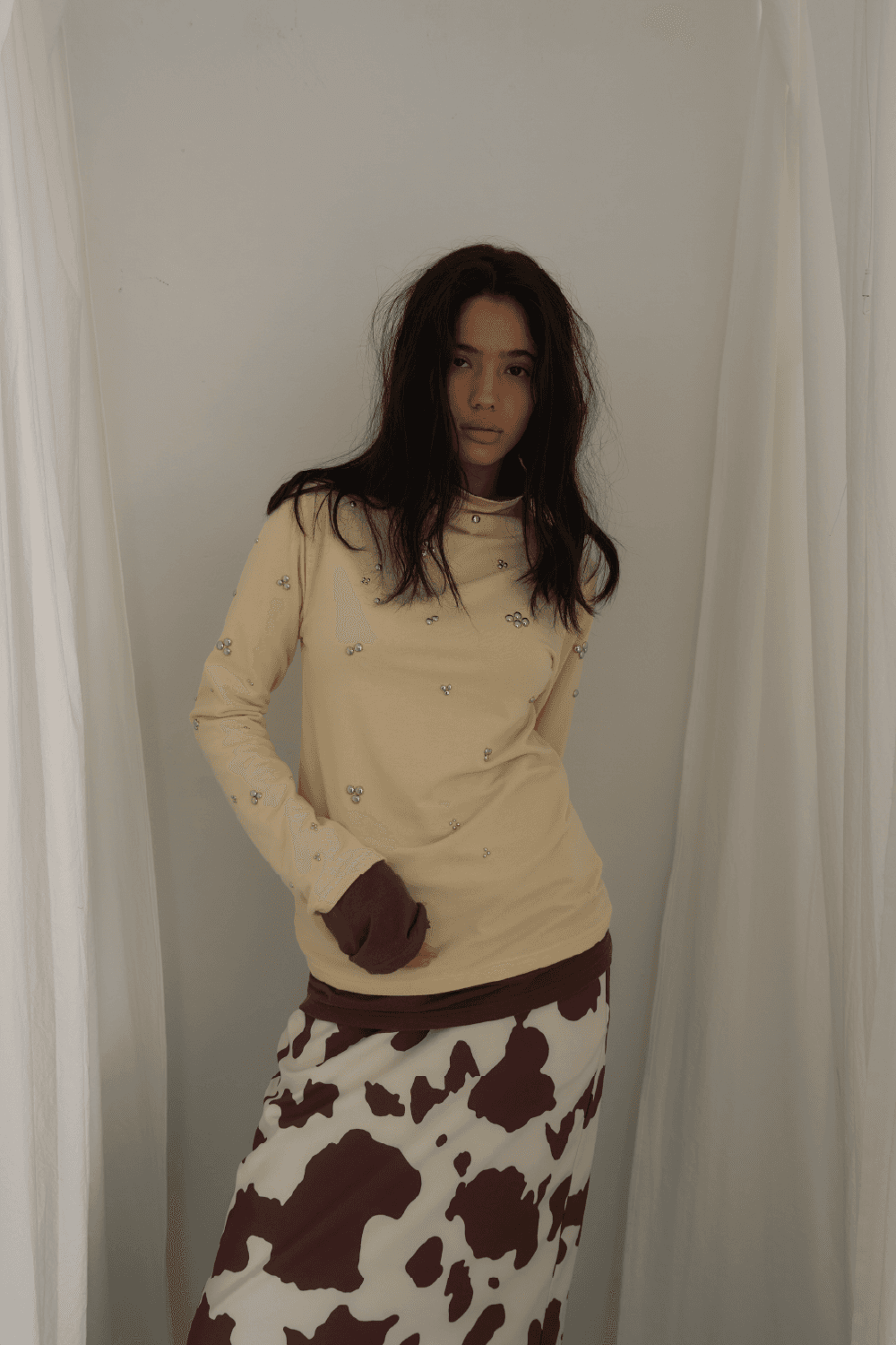 Spot Legacy High neck T-Shirt / Beige