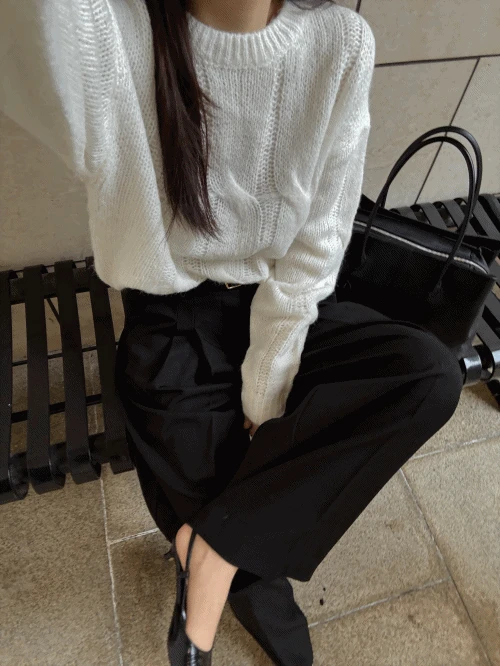 루즈 케이블 니트