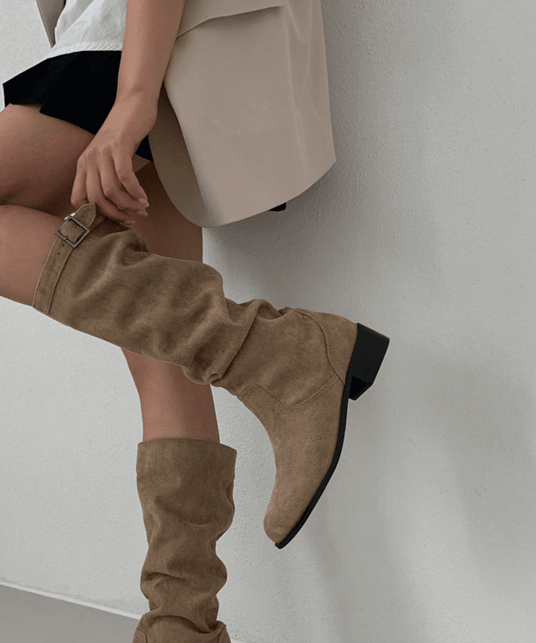 [무배] 셔링 버클 스웨이드 롱 부츠 하비 부츠