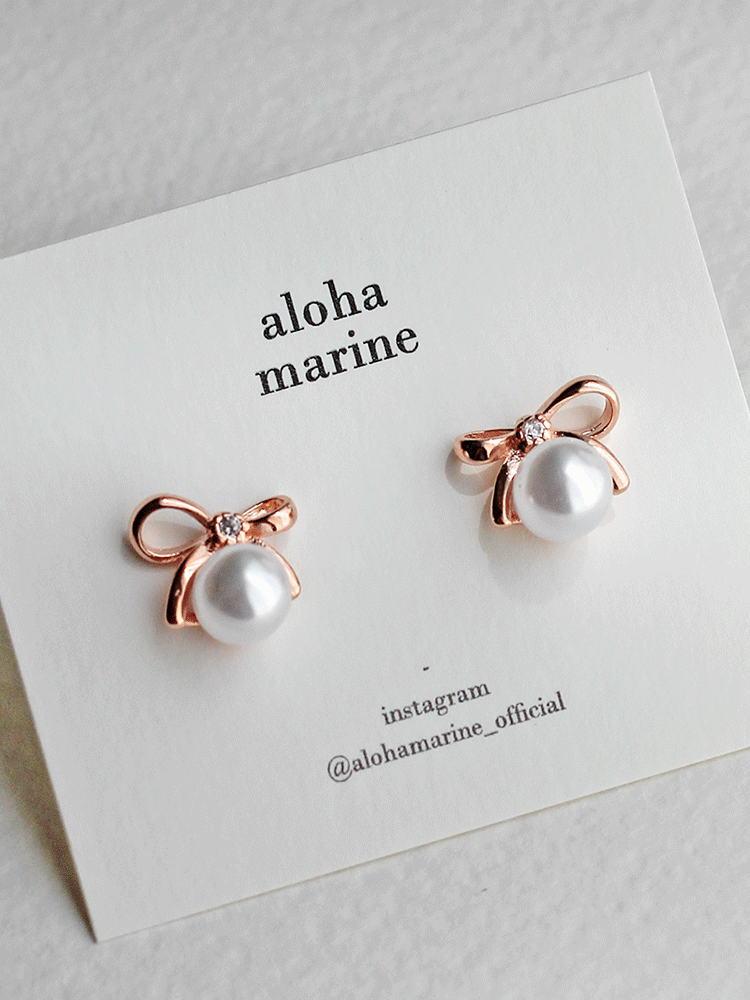 [*72시간할인적용] 925 silver hug ribbon pearl earring (핵진주)
