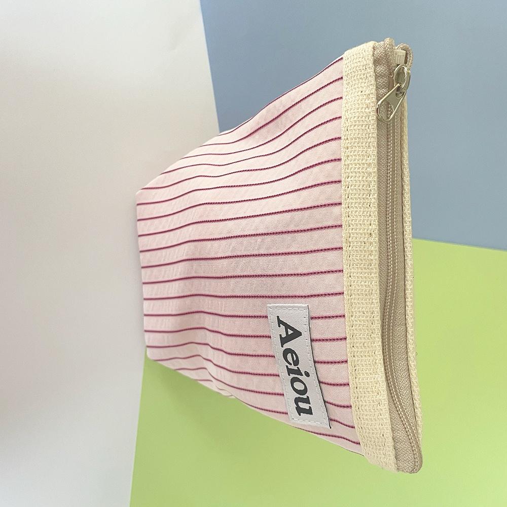 Aeiou Basic Pouch (M size) Strawberry Stripe