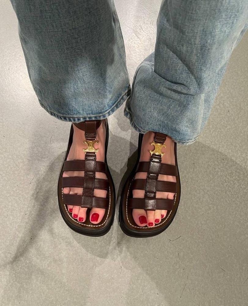 [런던구매대행/관부가세포함]셀린느 클레아 트리오페 글레디에이터 샌들 / CELINE CLEA TRIOMPHE GLADIATOR CHUNKY SANDAL