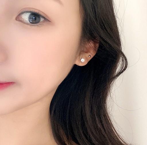 [1+1+1+1] 원형 볼 스와로브스키 자석 귀찌 세트