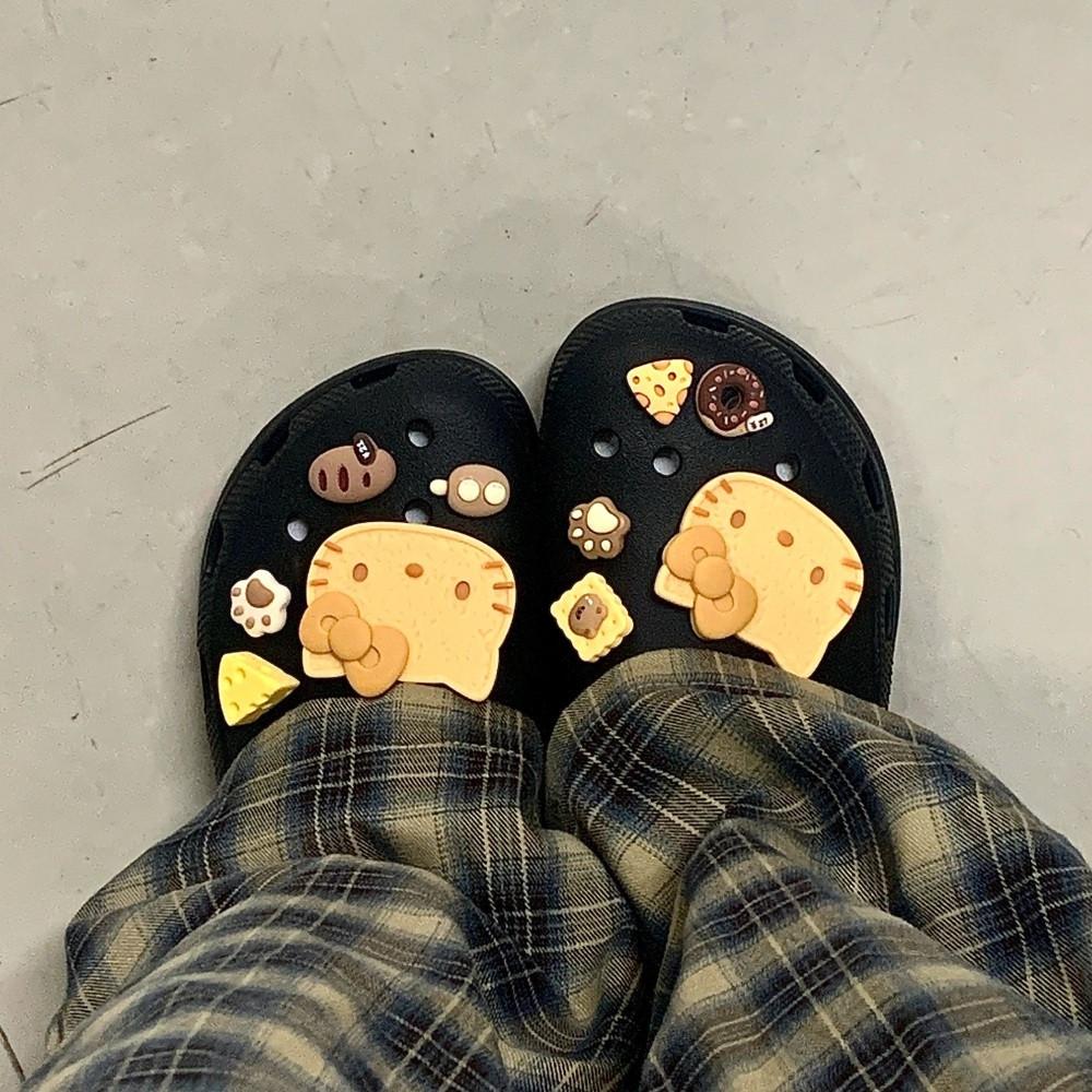 샵베흐 산리오 구운 쿠키 헬로키티 크록스 지비츠세트