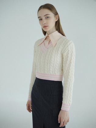 V-NECK CABLE KNIT / LIGHT BEIGE