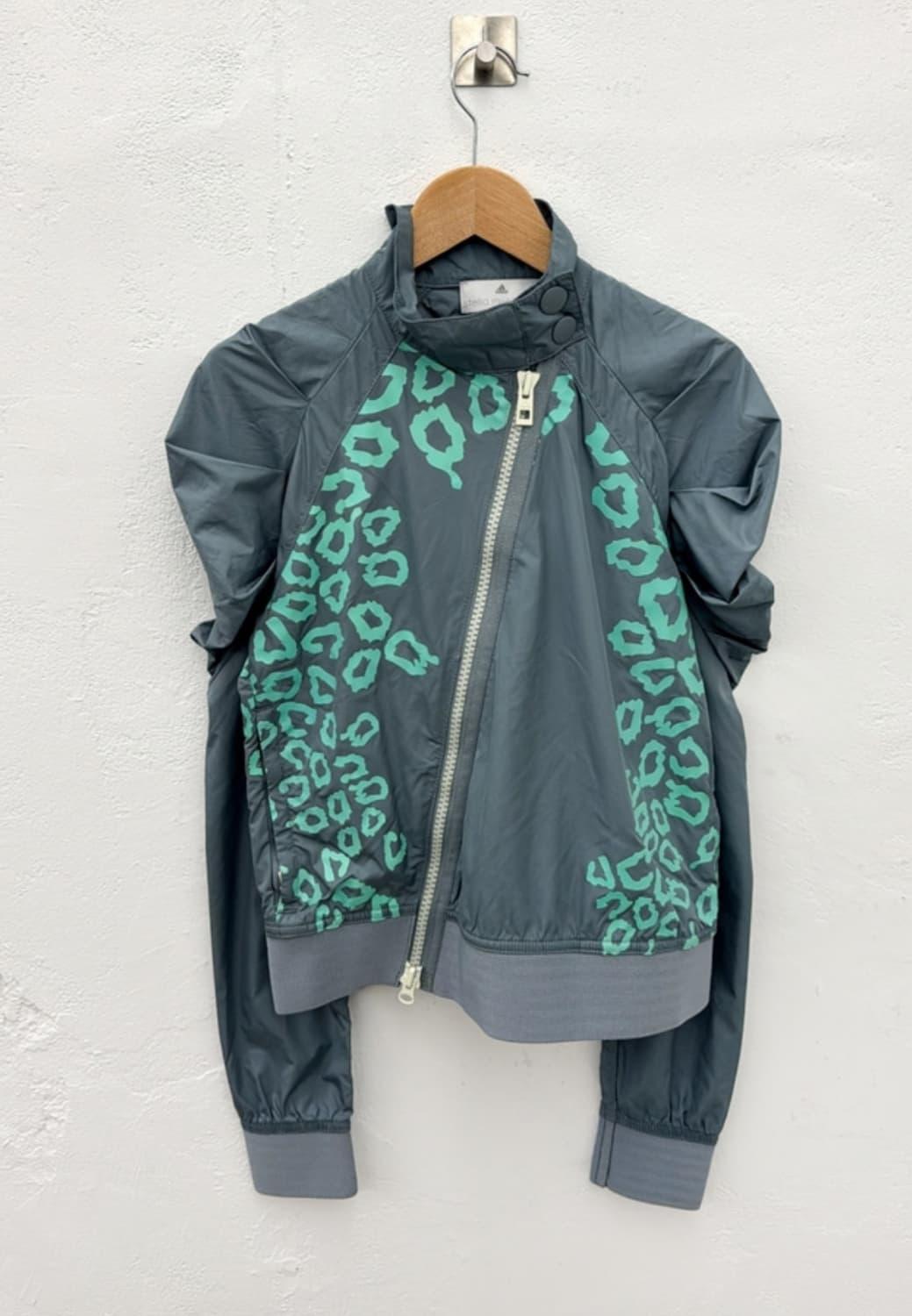 스텔라 맥카트니 X 아디다스 바람막이 | 후루츠패밀리