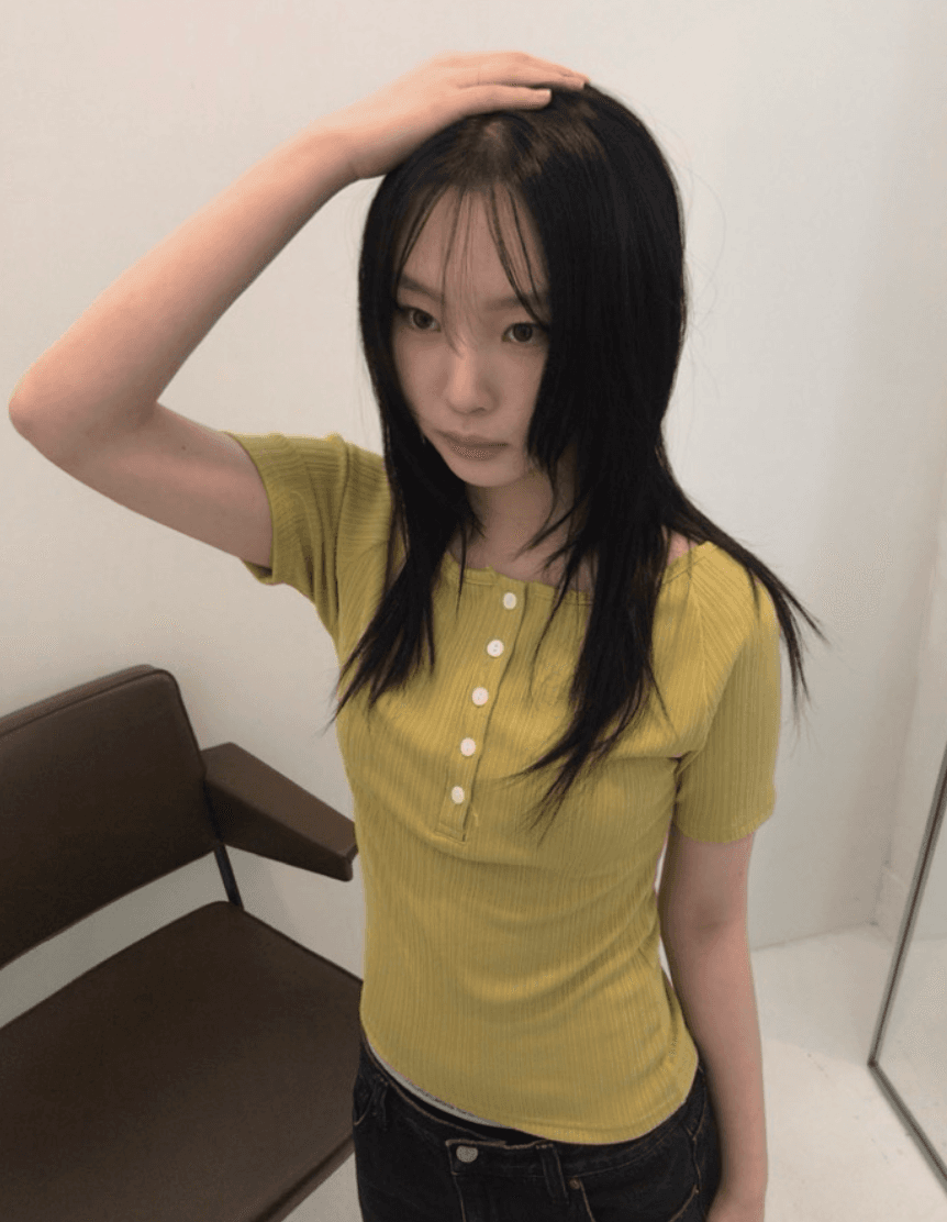 Button T (4 colors)