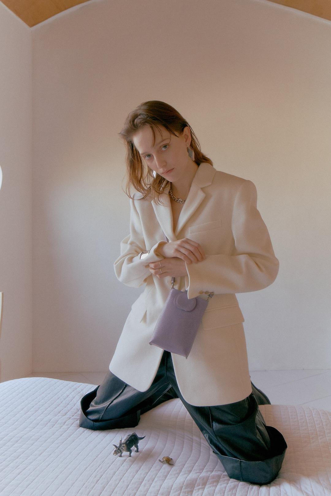 [Holiday Special] MINI EGGSHELL MIRROR BAG_MAUVE [재고 1개]