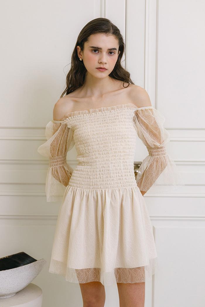 Smocking antique dress (ivory)