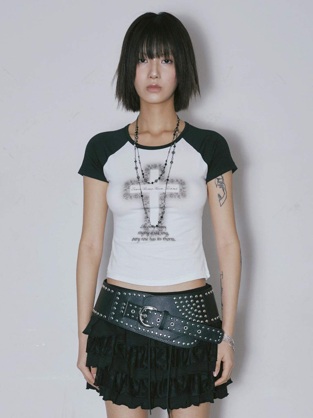 (05/15 예약배송)CROSS ROSE RAGLAN TEE_IVORY