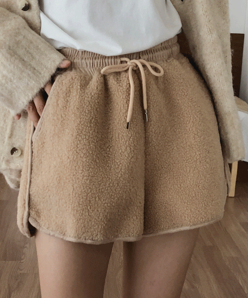 바닐라민트 겨울반바지❄테디 뽀글이 양털 반바지/양털바지/테디바지/겨울반바지