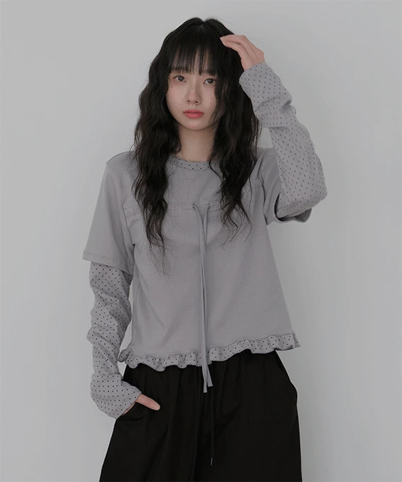 *추천* 밀크 프릴 배색 빈티지 티셔츠 2color