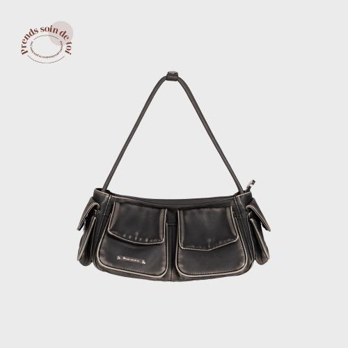 아웃포켓 숄더백