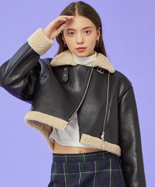 WOMEN 크롭 오버핏 B-3 무스탕 플리스 자켓 Black_Beige