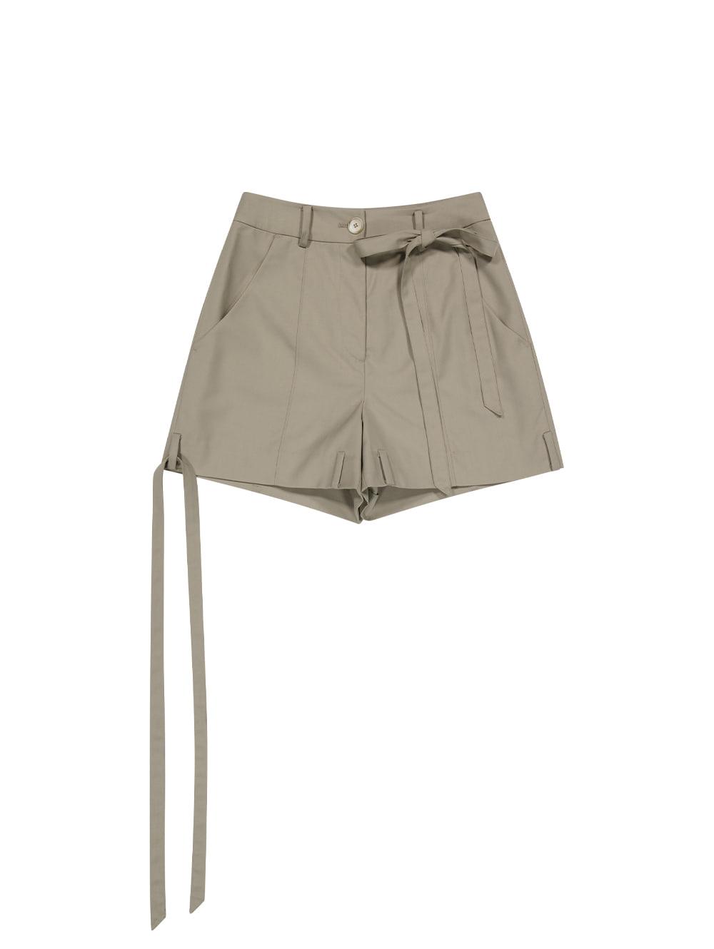 STRAPPY SHORTS [BEIGE]