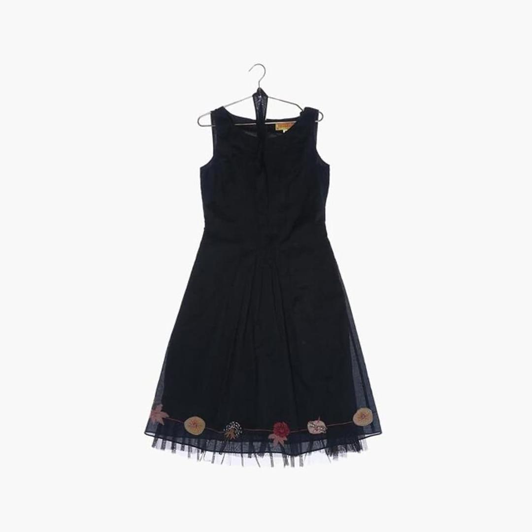 조코모몰라 빈티지 자수 원피스 | 후루츠패밀리