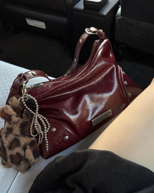 Stud Shoulder Bag (red)