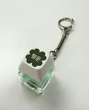 위드썸 [withsome made]행운 LED 키캡 키링(1구)