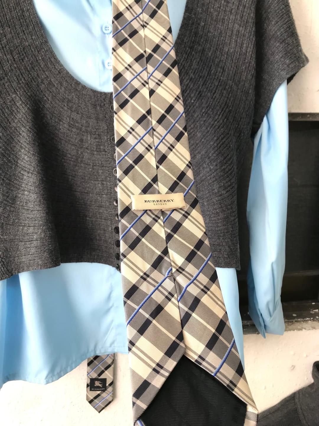 Sky blue burberry check silk tie | 후루츠패밀리