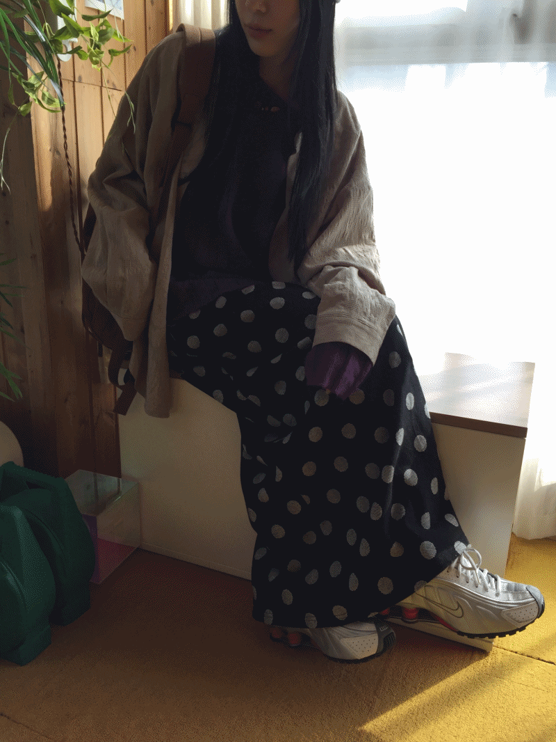 필로우 도트 스커트