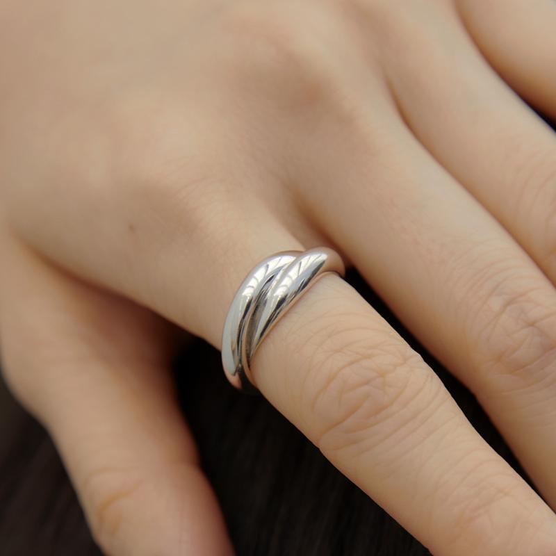 Mini Croissant ring