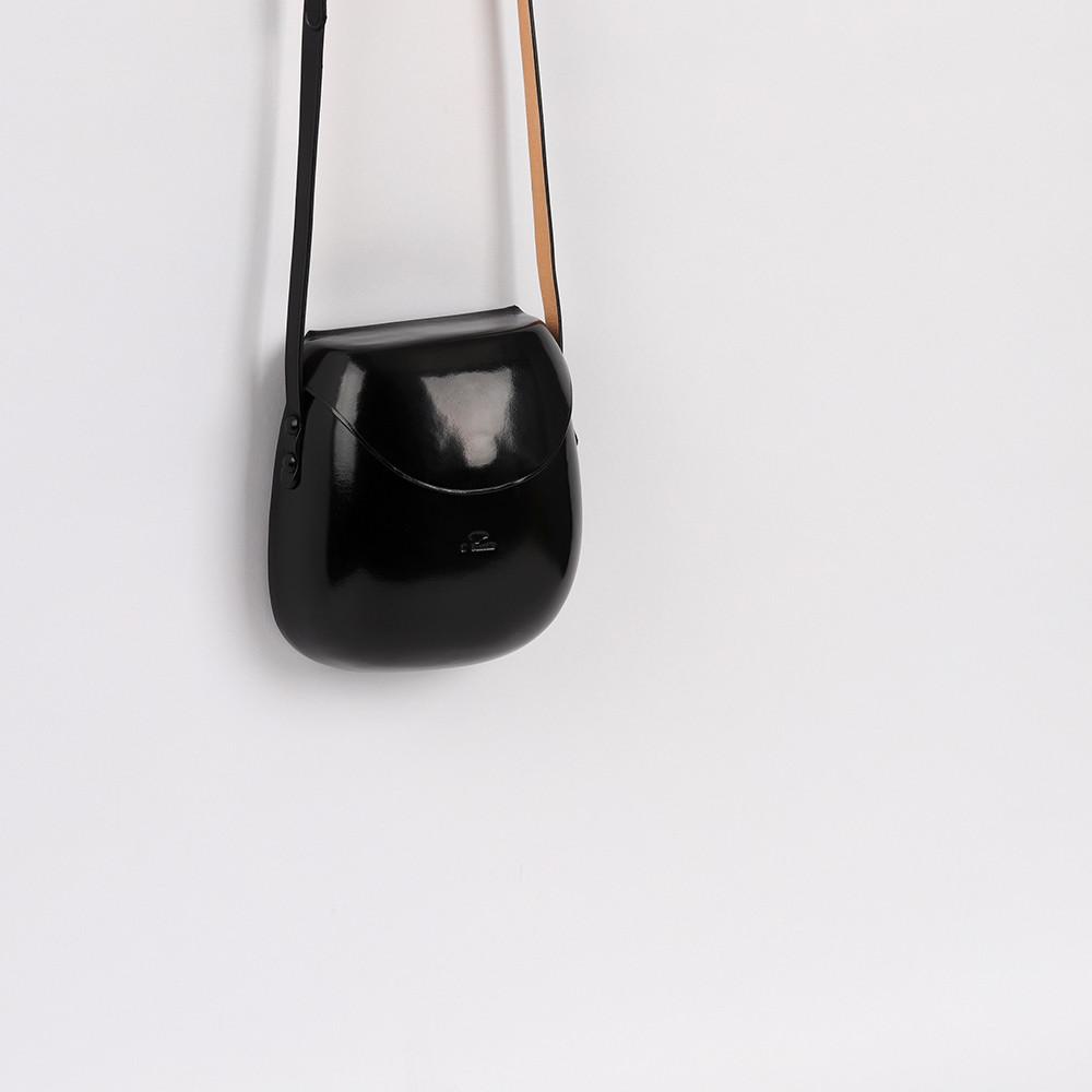 일부세토 IL BUSSETTO 비틀백 가방 르메르 블랙