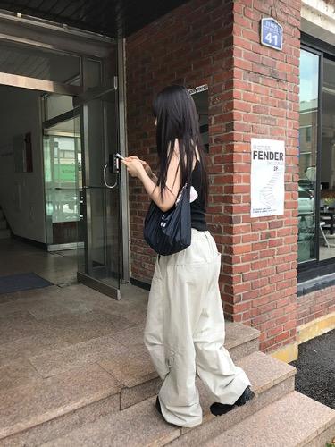 파라슈트 팬츠 (베이지/블랙)