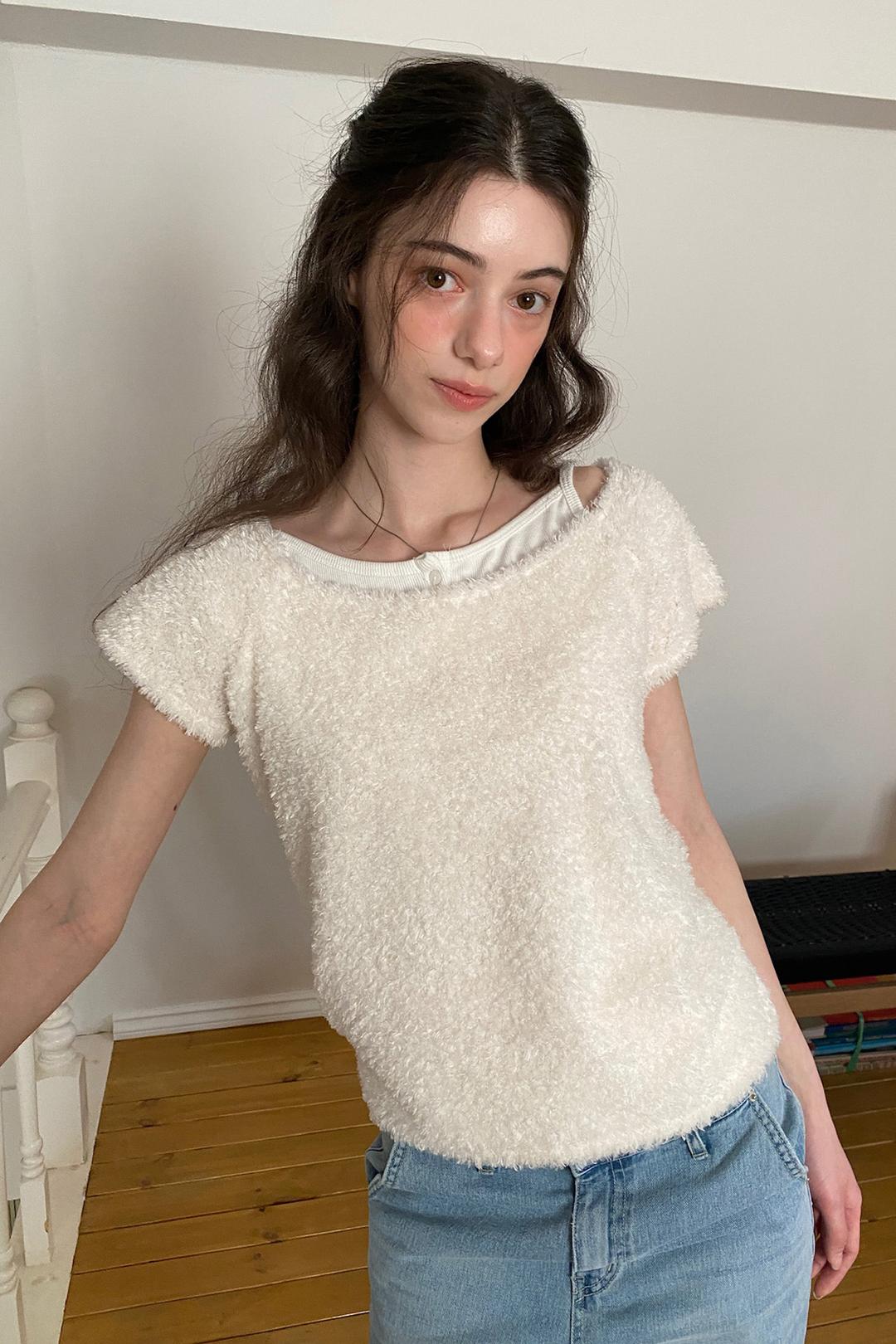 Bosong T-shirts / Cream