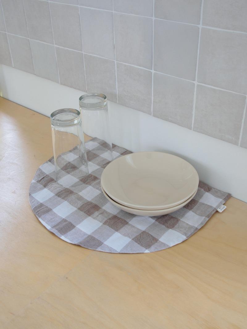 하프문 테이블매트 | 베이지