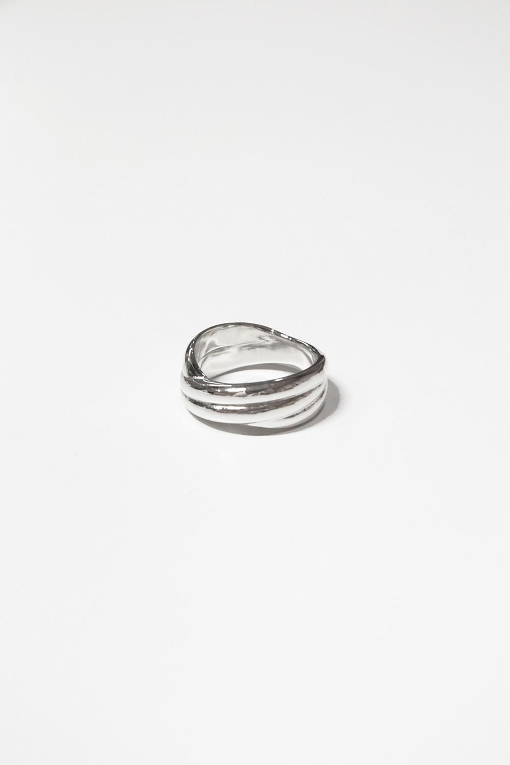 twist layer ring