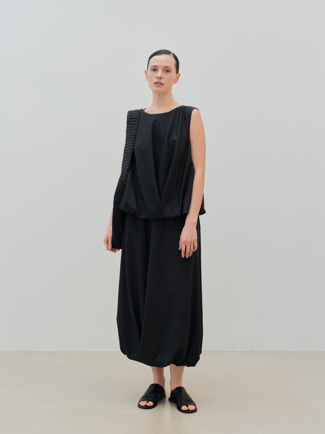 [1st] draped balloon blouse (charcoal)